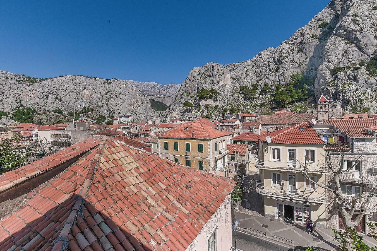 Apartment Nansy Omiš Δωμάτιο φωτογραφία